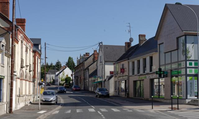 Pont-aux-Moines à Mardié, les commerces
