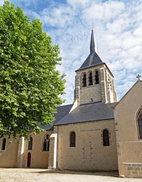 Église Saint-Martin de Mardié. Façade sud et clocher